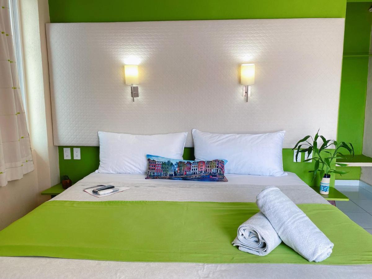 Hotel Casa Mia Puerto Escondido  Zewnętrze zdjęcie